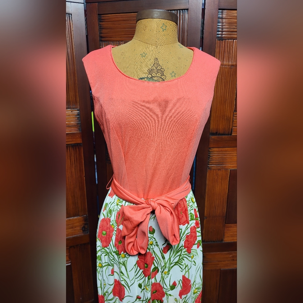 Woman's Vintage Serbin By Muriel Ryan Sleeveless Coral and Floral Maxi Dress - Picture 14 of 14